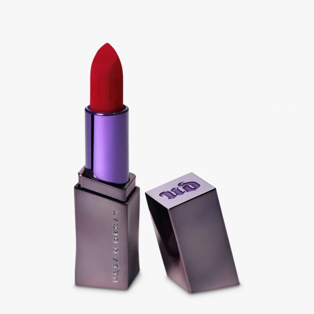 Urban Decay Bad Blood Matte lipstick - Picture 5 of 13